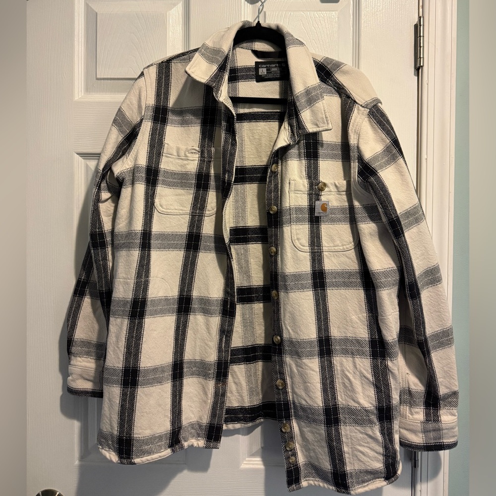 Carhartt Women’s Loose Fit Plaid Jacket